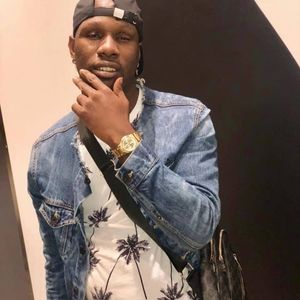 Meet your Posher, Damion